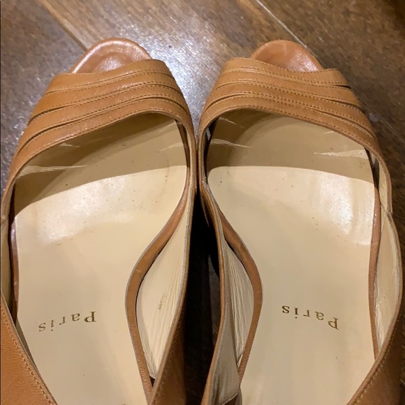 Christian Louboutin Tan Slingback Sandals - Picture 10 of 10